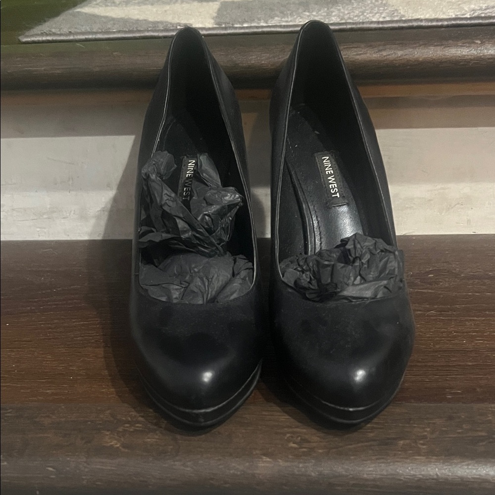 Nine West Elegant Black Heels